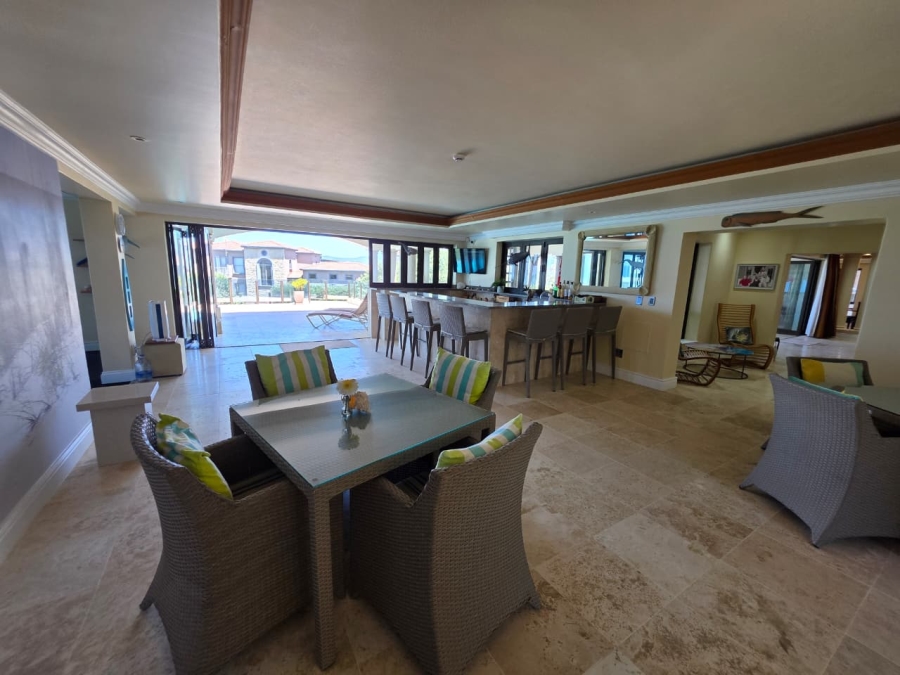 6 Bedroom Property for Sale in Myoli Beach Western Cape
